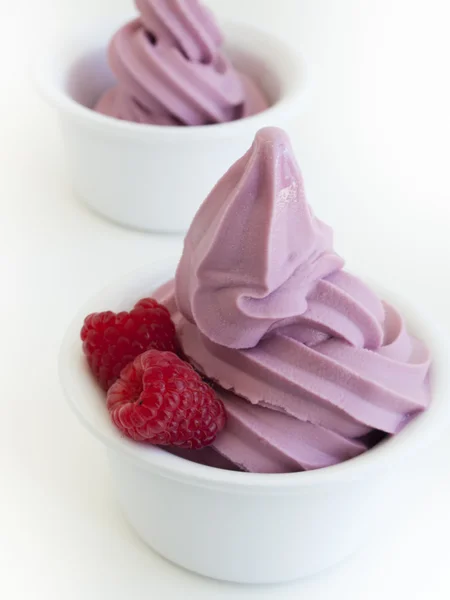 Frozen Soft-Serve Joghurt — Stockfoto