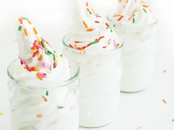 Mrożony jogurt miękkie służyć — Zdjęcie stockowe