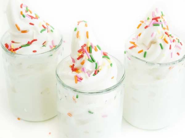 Hizmet-Soft yoğurt frozen — Stok fotoğraf