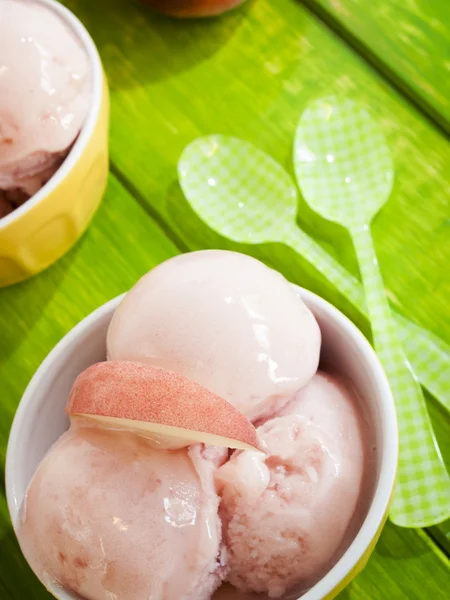 Broskvový gelato — Stock fotografie