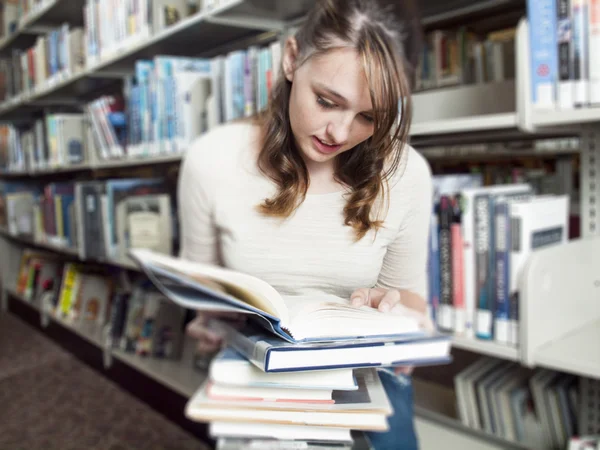 stock image Teen at the library