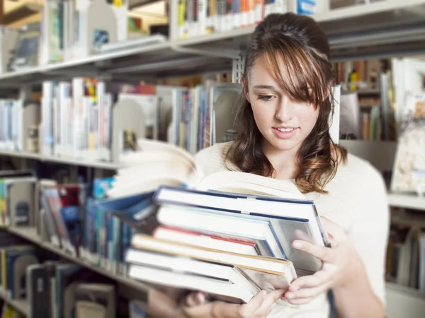 stock image Teen at the library