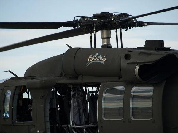 Чорний яструб вертоліт — стокове фото