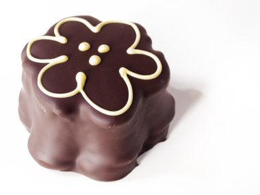 çikolata kaplı marshmallow