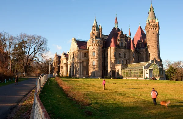 Moszna hrad v Polsku — Stock fotografie