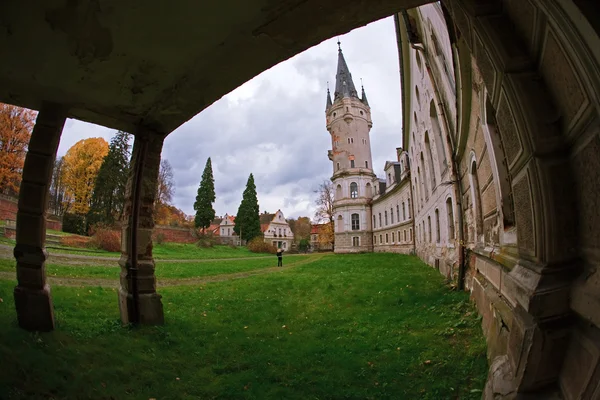 Moszna замок в Польщі — стокове фото