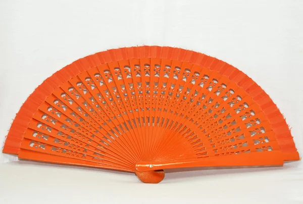 Dřevěné oranžové ventilátor — Stock fotografie