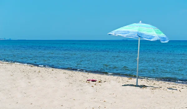 Plaj şemsiye — Stok fotoğraf