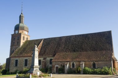 Saint-usuge (Bourgondië, Frankrijk - kerk