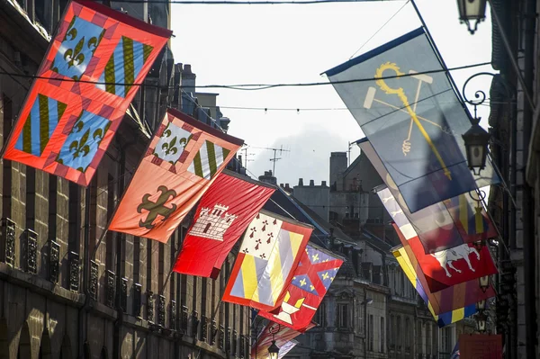 Dijon - Здания и флаги — стоковое фото