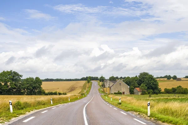 Countryside road in Burgundy — Stock Photo, Image