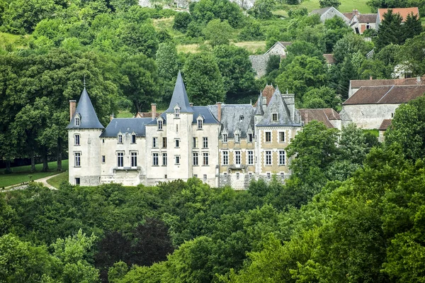 Zamek w Burgundii — Zdjęcie stockowe