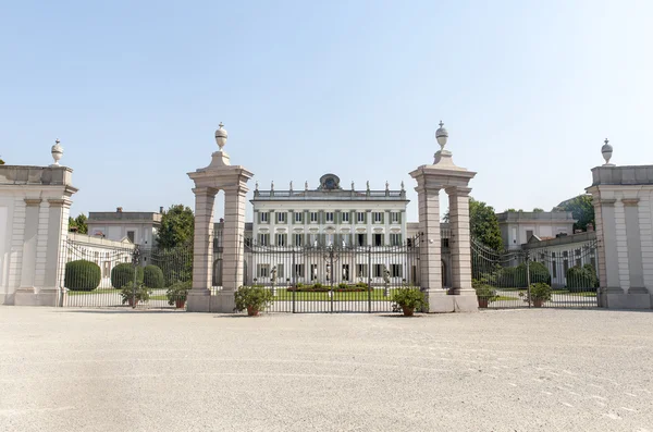Villa bormeo in cassano d 'adda (Mailand)) — Stockfoto
