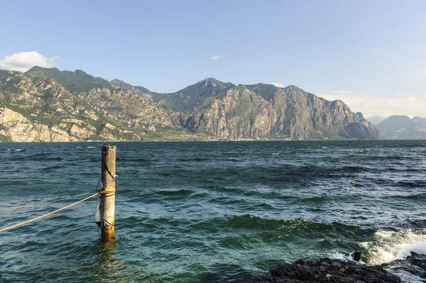 Lago de Garda en Malcesine — Foto de Stock