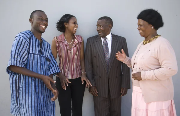 Familia africana feliz — Foto de Stock