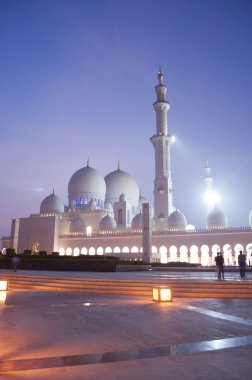 Sheikh Zayed mosque in united arab emirates clipart