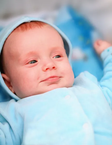 微笑宝贝男孩Χαμογελώντας μωρό αγόρι — 图库照片