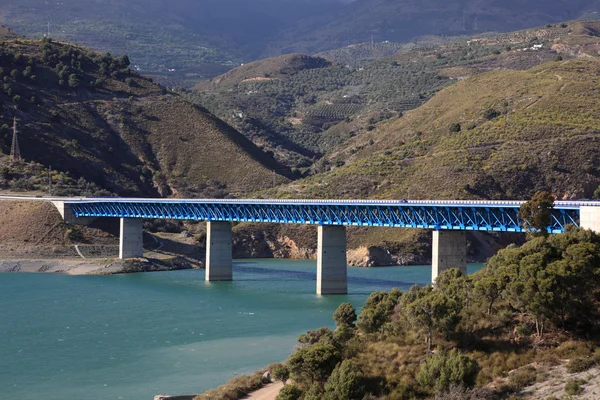 Brücke an der autovia sierra nevada in spanien — Stockfoto