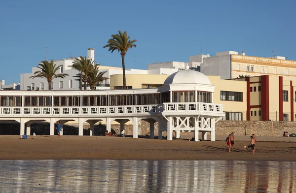 Plaży la caleta w Kadyks, Andaluzja, Południowa Hiszpania — Zdjęcie stockowe