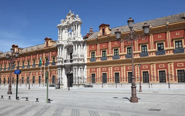 Palacio de San Telmo - ahora sede de la Presidencia de Andalucía en Sevilla, España —  Fotos de Stock