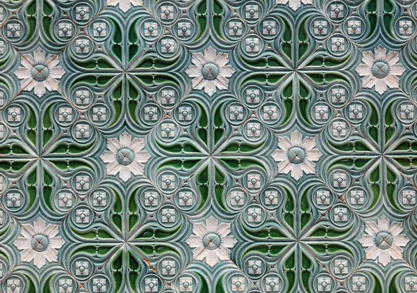 Primer plano del colorido mosaico tradicional portugués —  Fotos de Stock