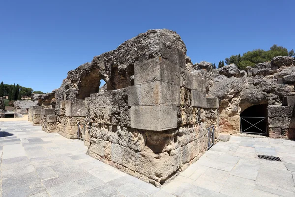 Römisches Amphitheater ruine italica. Provinz Sevilla, Andalusien Spanien — Stockfoto