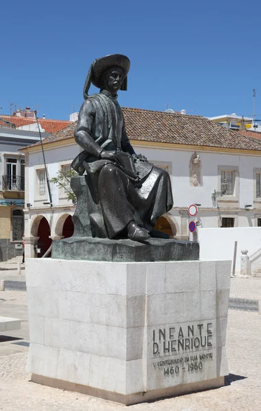 Monumento do Infante D. Henrique em Lagos, Algarve Portugal — Fotografia de Stock