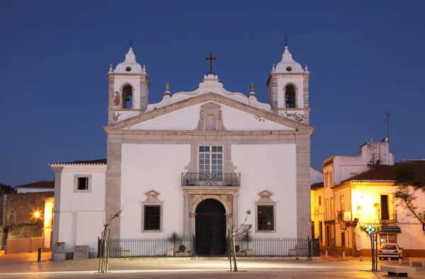 Igreja santa maria in der Abenddämmerung. lagos, algarve portugal — Stockfoto