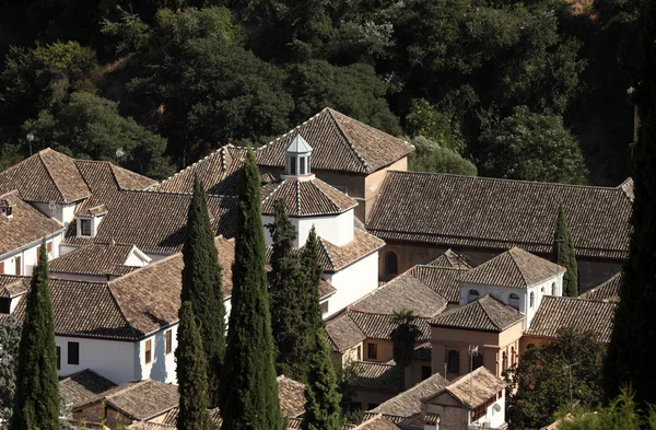 Dachy albaycin, stare miasto granada, Andaluzja, Południowa Hiszpania — Zdjęcie stockowe