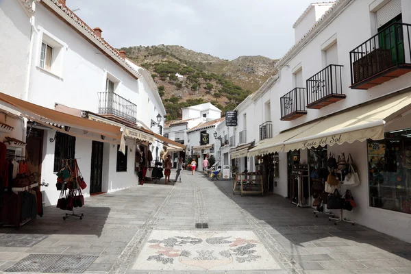 Straat in de oude binnenstad van mijas, Spanje Andalusië — Stockfoto