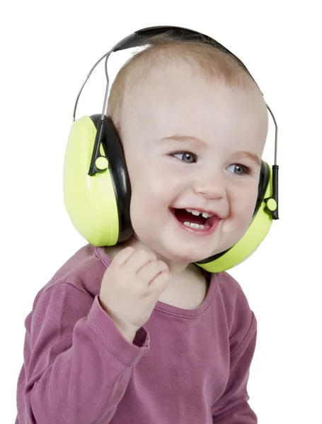 Маленька дитина з захистом вуха — стокове фото