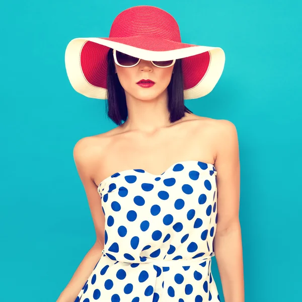 Sensual girl summer style — Stock Photo, Image
