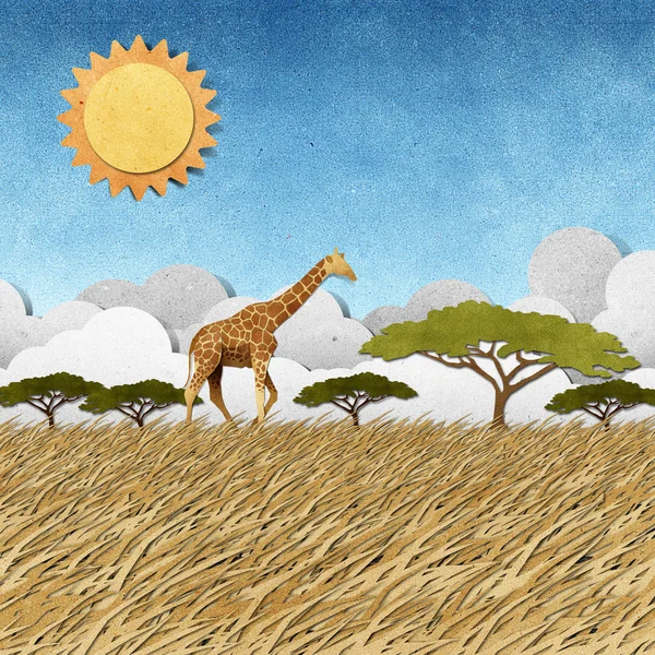 Safari alan geri dönüştürülmüş kağıt arka planda zürafa — Stok fotoğraf