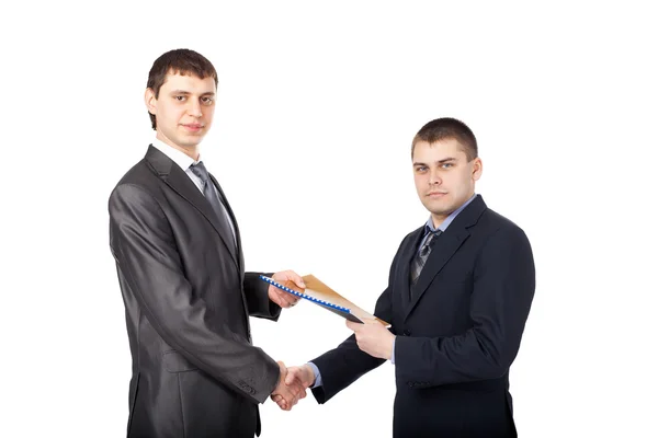 Handshake obchodních partnerů, při podepisování dokumentů, samostatný — Stock fotografie
