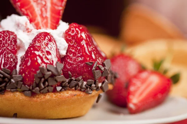 Delicious strawberry fruit tart — Stock Photo, Image