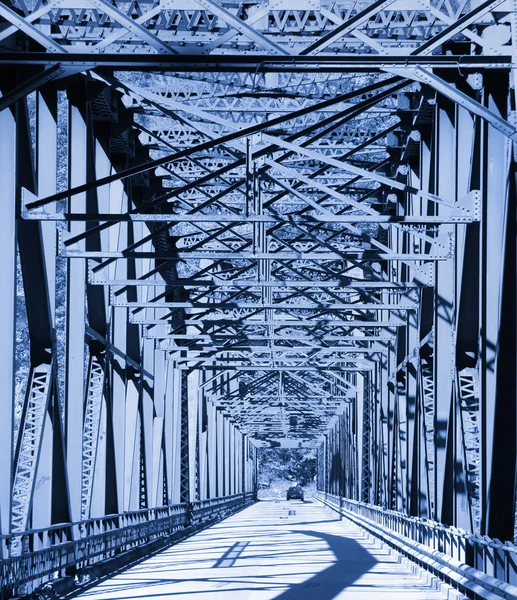 Puente metálico —  Fotos de Stock