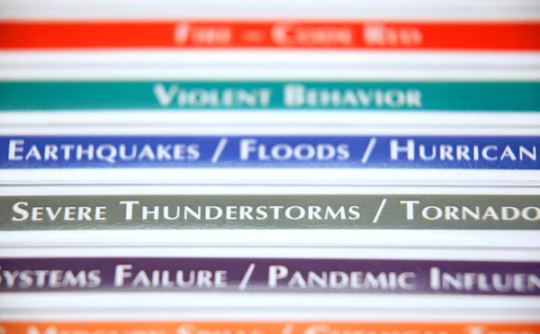 Thunder storms and tornado manual — Stock Photo, Image