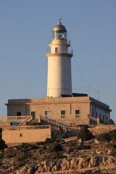 Cap de пляжу Ка'н маяк — стокове фото