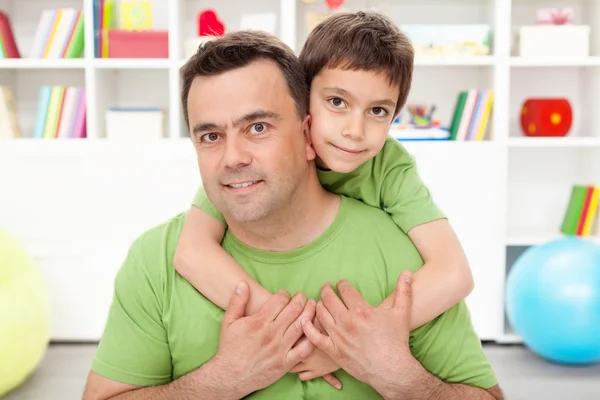 Otec a jeho předškolního chlapce — Stock fotografie