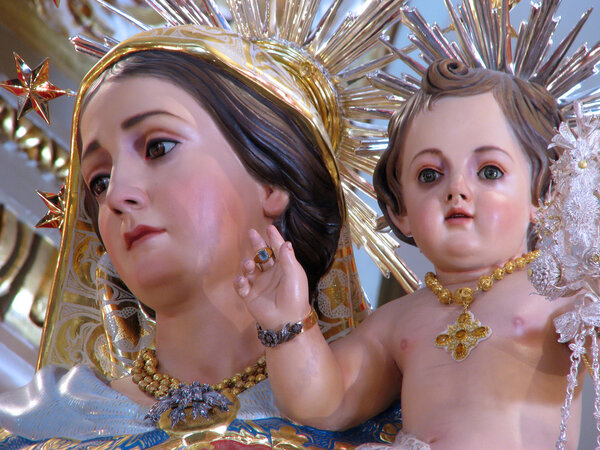 Святая Мать и Святой Сын
