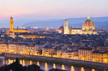 Beautiful sunset over the river Arno in Florence, Italy, clipart