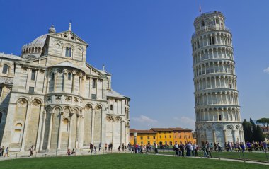 Eğik Pisa Kulesi, İtalya