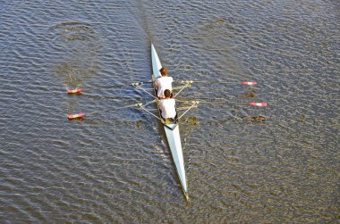 Arno Nehri üzerinde Floransa kanosu