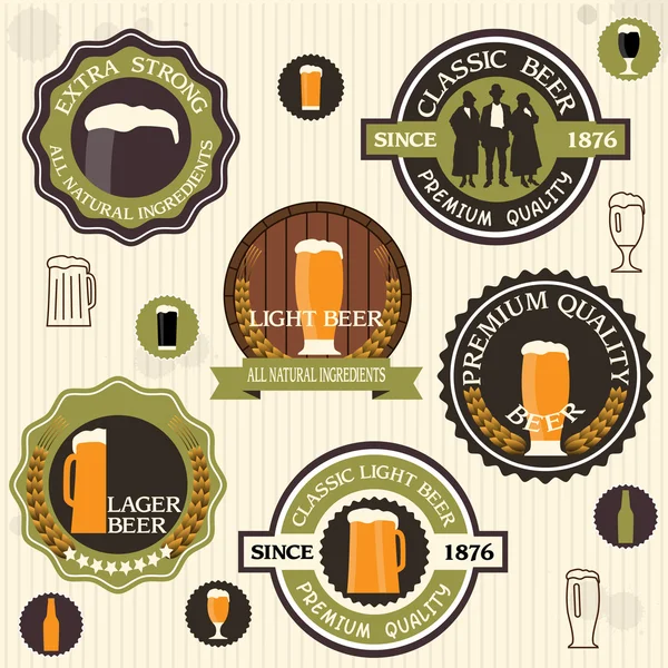 Collection of beer badges and labels in vintage style — Stock Vector