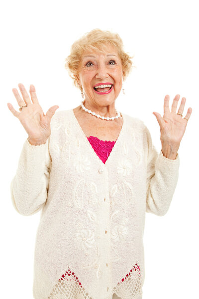 Пожилая женщина веселая
