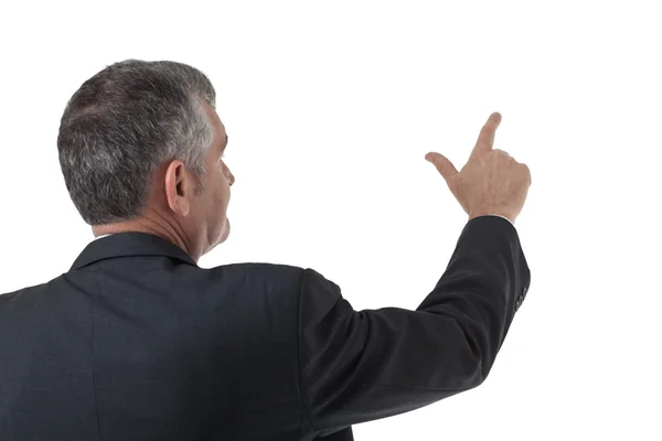 Mão de homem de negócios apertando um botão em uma tela sensível ao toque interfac — Fotografia de Stock