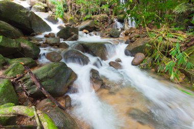 Chanthaburi, Tayland Doğu derin orman şelale