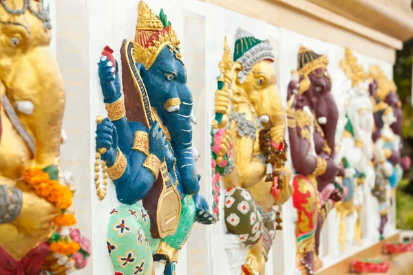 Indischer oder hinduistischer Gott im wat saman, chachoengsao, thailand — Stockfoto