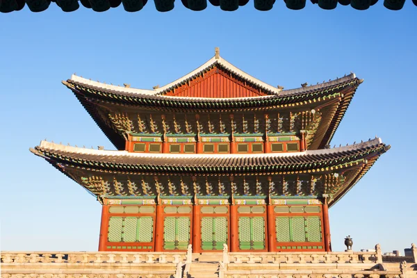 Древний дворец в Южной Корее — стоковое фото