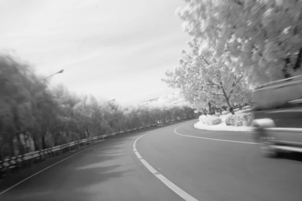 Infared road with motion blur — Stock Photo, Image